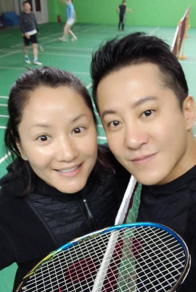 歌手毛宁,被刺伤后事业下滑,54岁靠缘分结婚_杨钰莹_蔡明_妈妈