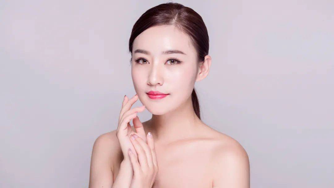 进行医美科普 | 如何避免面部脂肪填充踩坑！
