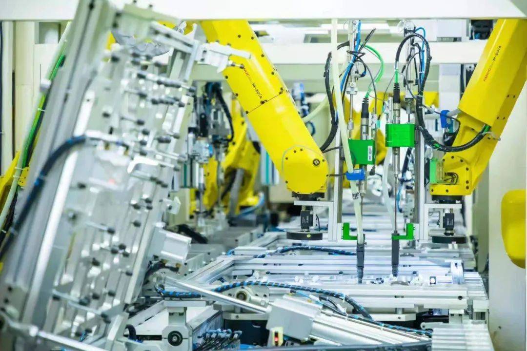 工厂综合效率提升30%，延锋把经验复制到了北美和欧洲