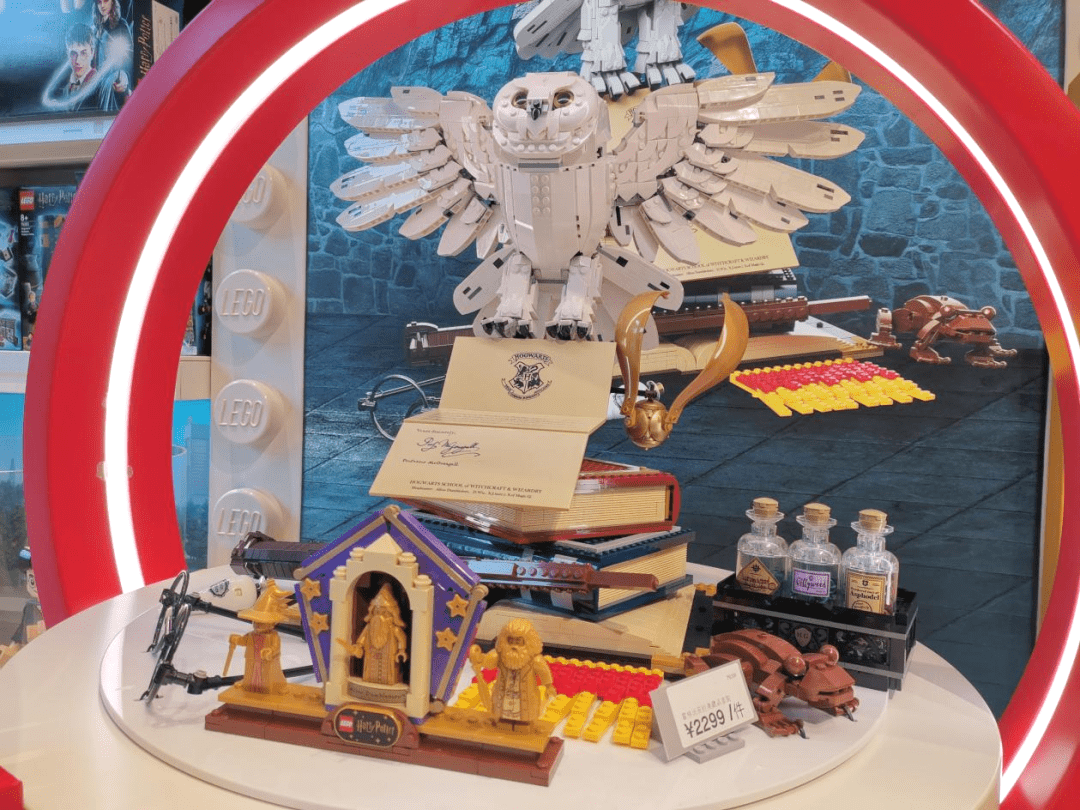 遛娃去太古里的乐高旗舰店培养亲子关系去30年老牌模型店