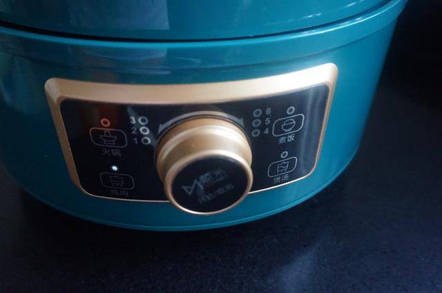 经验教程|炖肉千万别加这种调料,肉柴也不好吃,还有很多家庭都做过!