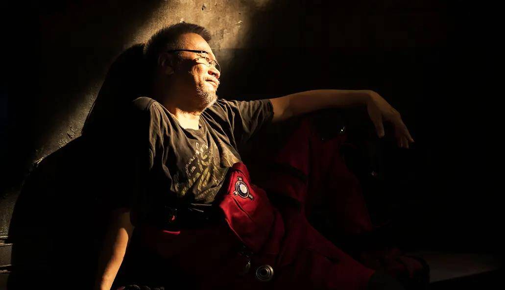 原创麦莉莉吴孟达第一任妻子生下双胞胎女儿后丈夫与她人同居