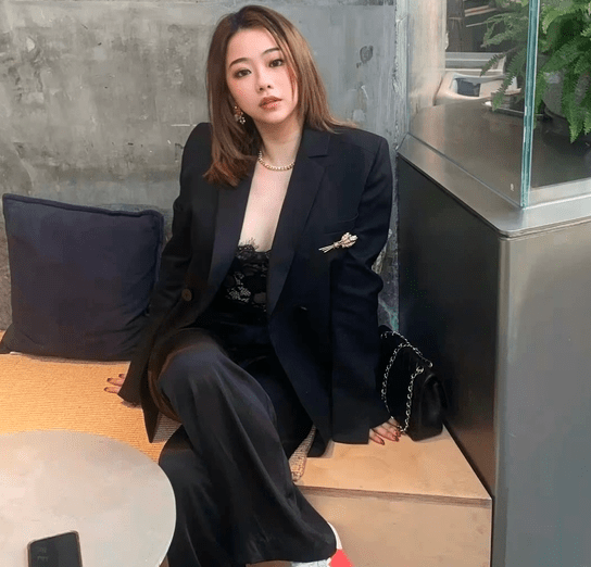 名校多伦多大学毕业,竟成真学霸_黄安仪_工作_笔者