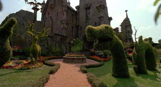 爱德华|老实说,在看《剪刀手爱德华》之前,我对爱情并没有什么概念