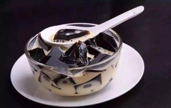 什么|被网友评“最难吃”的5种零食,有的难以下咽,都吃过好可怜