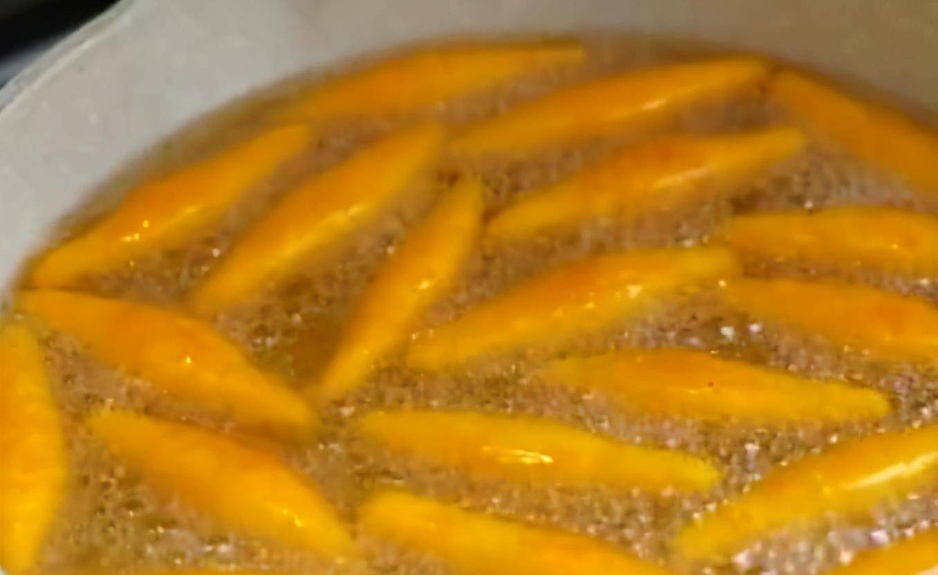 什么|紅薯新吃法，不加面粉不加水，外酥里糯，香甜好吃，孩子們的最愛
