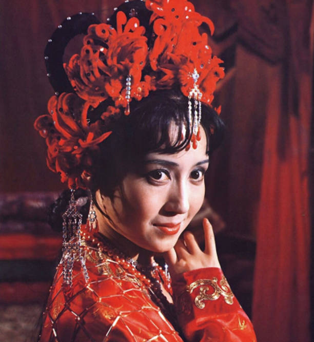 的10大美女,如今优雅老去,打了多少整容女星的脸_左大玢_唐僧_姚嘉