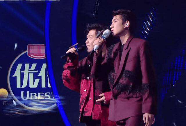 我们的歌2:王源和常石磊改编《忘情水》,黄绮珊确定被淘汰_节目_舞台