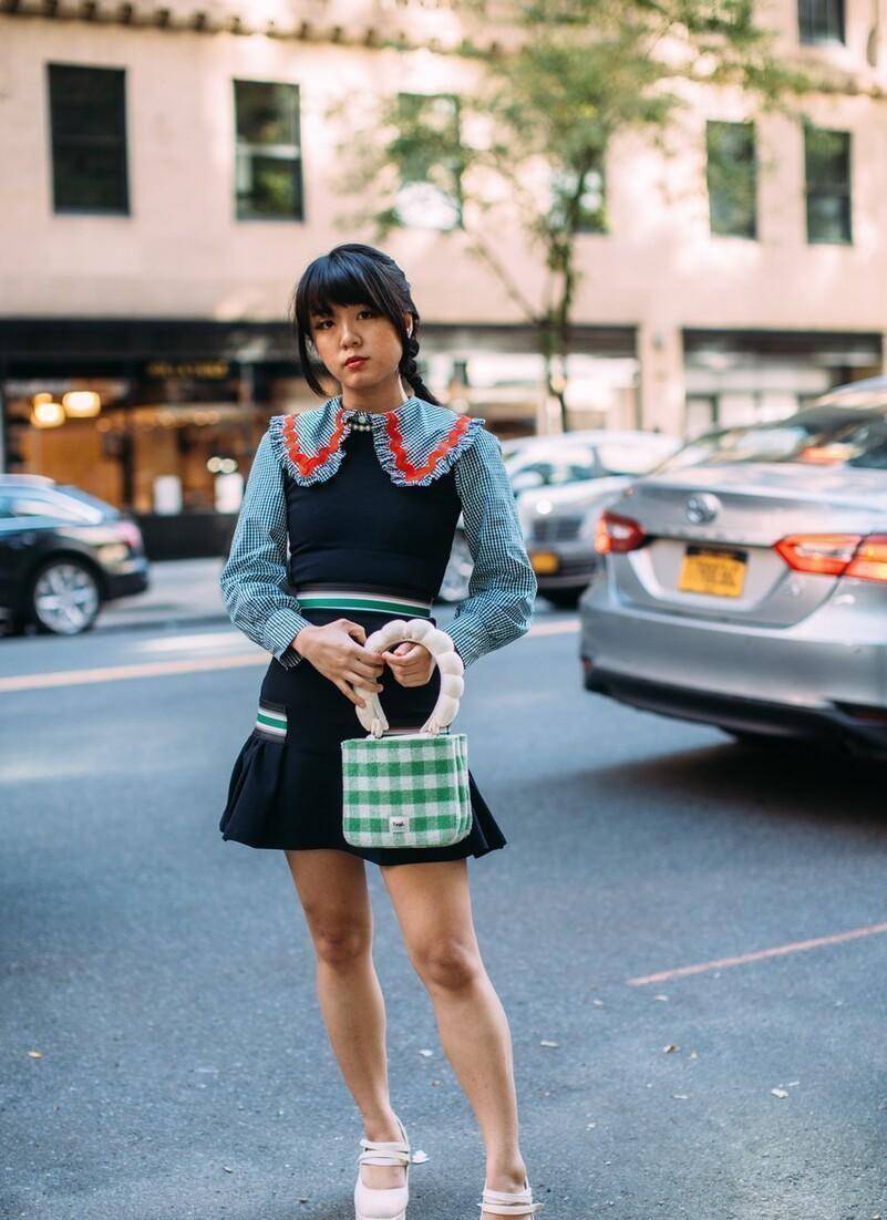 花呢 “格纹衬衫”才是春季最佳，款式多样还经典，咋穿都不撞衫