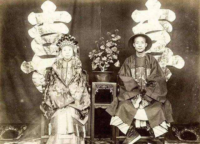 李鸿章的父亲为何会娶了自己的妹妹做老婆其中有何缘由