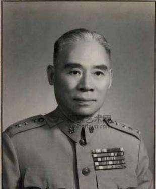 成龙父母的传奇经历可以拍一部电影,实际上也拍了_房道龙_陈月荣_父亲