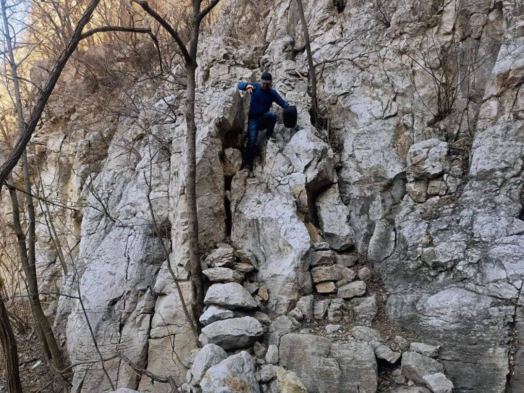 人间桃源,神仙洞府,泰安肥城这座山峰值得一玩!_陶山_范蠡_整体