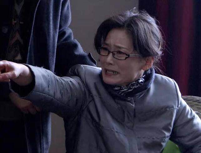 亚平|《双面胶》播出十多年后,原型上海姑娘吴丽君的丈夫,怎么样了?