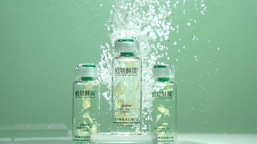 品牌植物鲜颜和众多创业中的伙伴披荆斩棘破浪前行