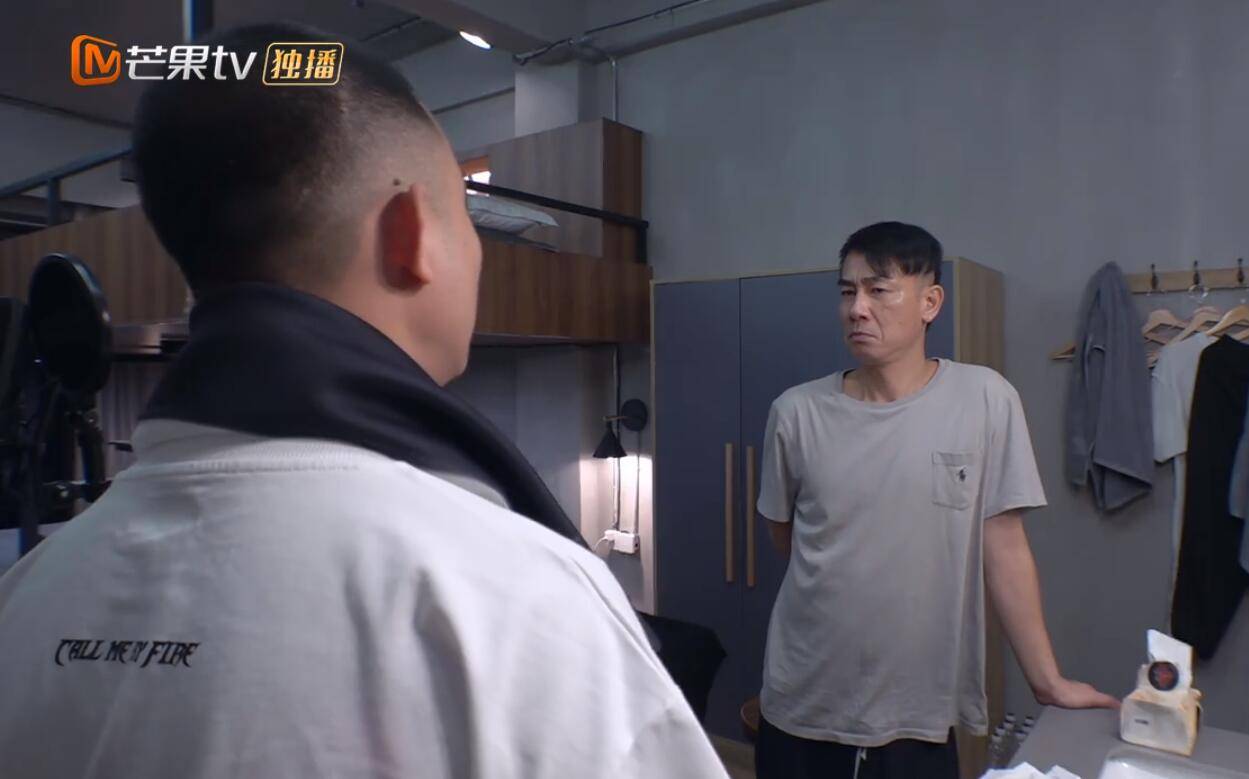 布瑞吉|陈小春和GAI都是“哥”，但一个是“真大哥”，一个是“装大哥”？？