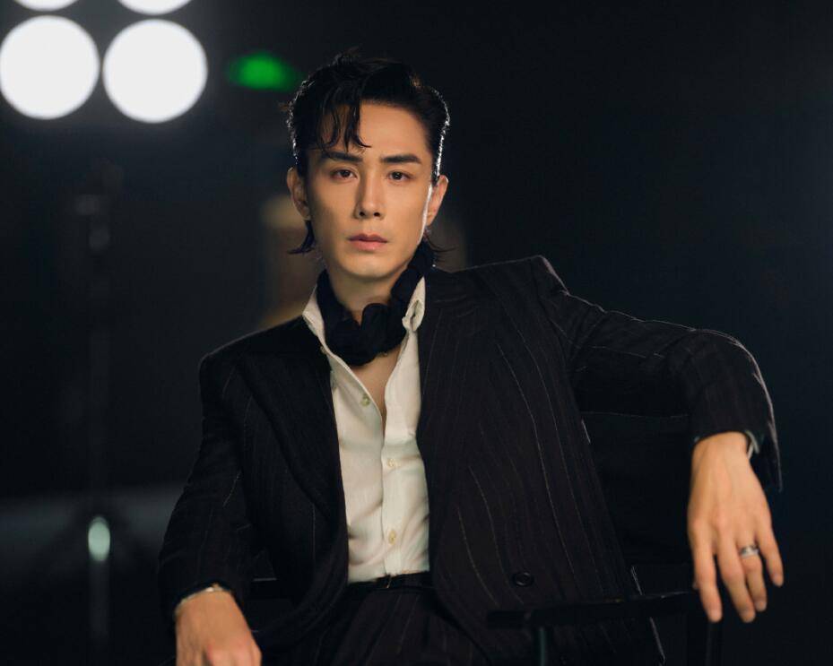 节目组|哥哥成团，1人借兄弟躺赢，1人靠兄弟逆袭，1人输在兄弟“多情”！！