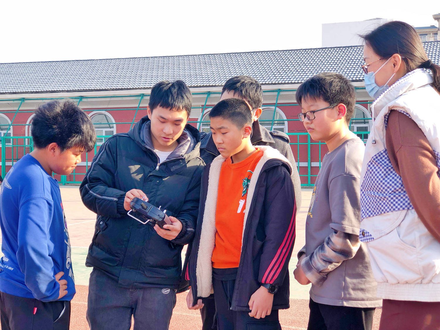 amp;沧州市黄骅市天健湖学校无人机创客实验室培训_投球_小学_飞行