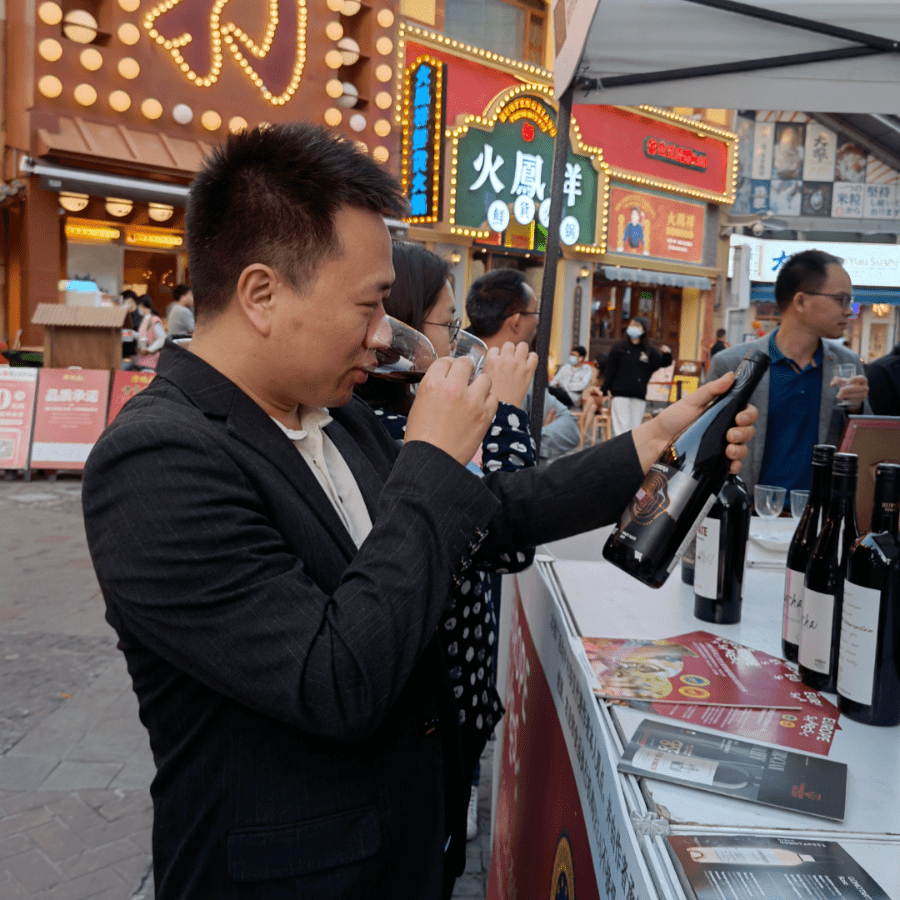 广场|3月16-20日珠江影城，保加利亚葡萄酒小站免费品尝拥有8000年历史的醇美佳酿！