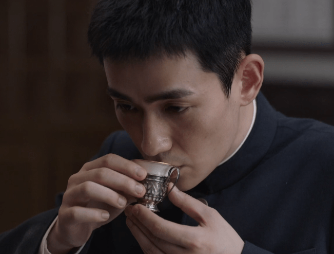 朱怡贞|叛逆者：特写镜头必有深意！林楠笙考核失败，这几处伏笔早已暗示！！