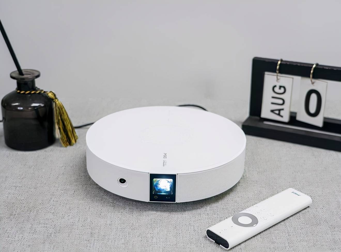 3k价位家用投影仪优选坚果g9s小圆钻投影