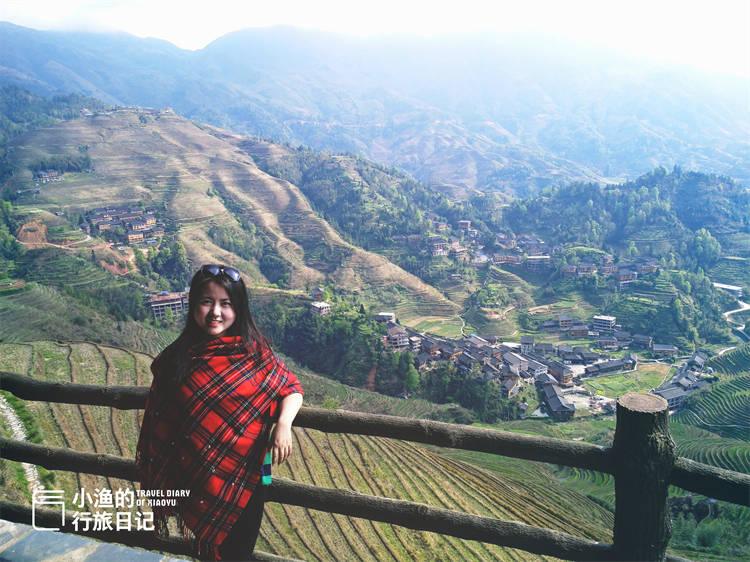 广西龙脊梯田，游客眼中的震撼美景，当地红瑶族人的烟火生活