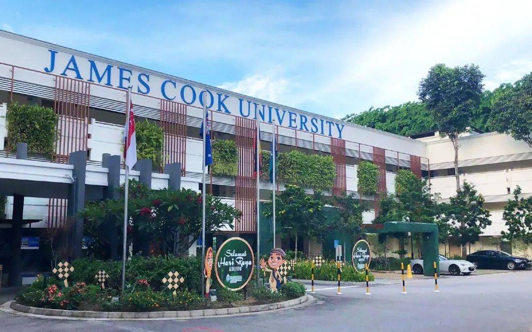 专科生逆袭,在新加坡可以实现专升硕!_大学_东亚_硕士
