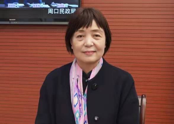 会理事长孔东梅(女,河南省人力资源和社会保障厅原副厅长杨韫(女)