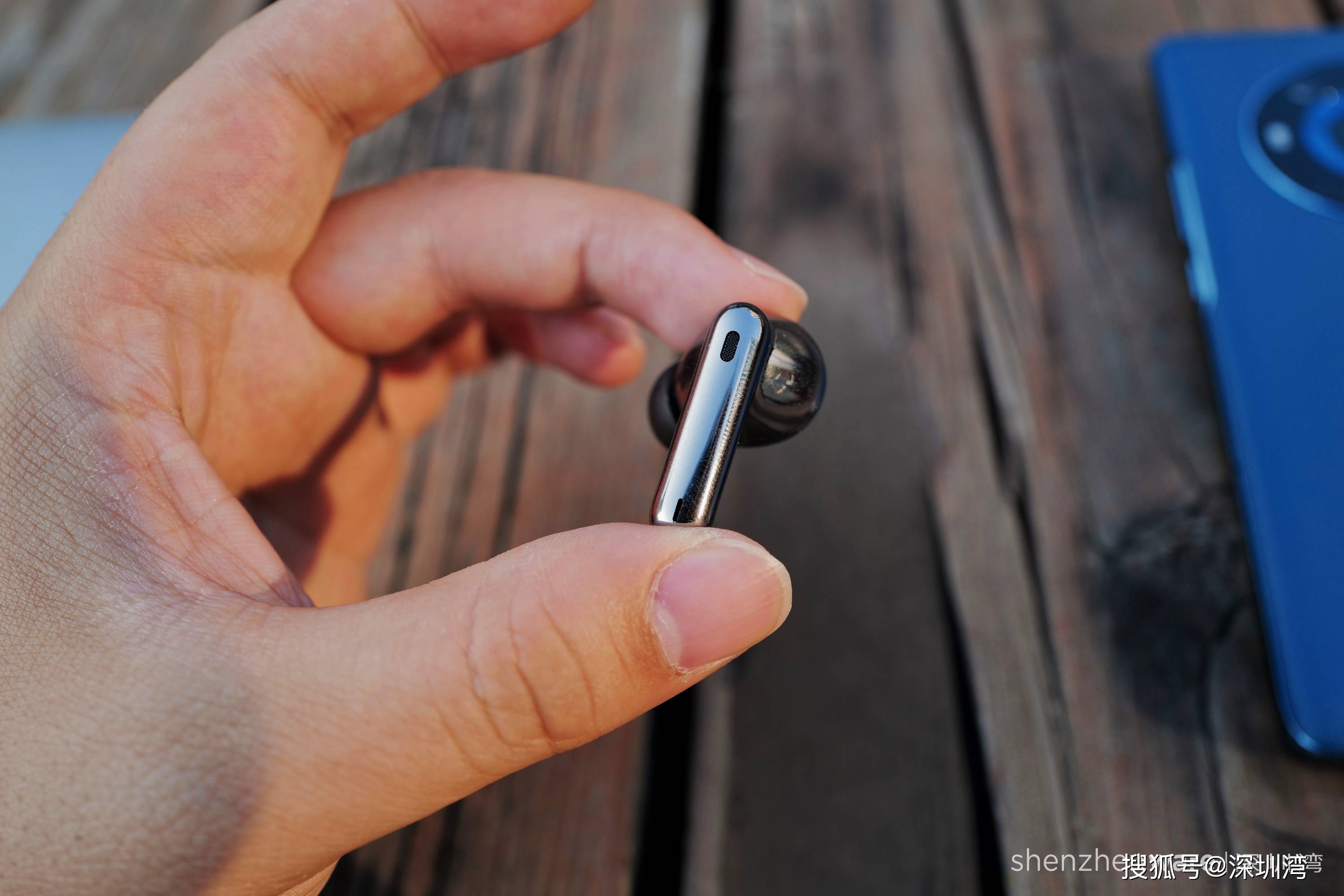 荣耀 Earbuds 3 Pro 首发评测：测温不止是噱头，音质、降噪表现很扎实