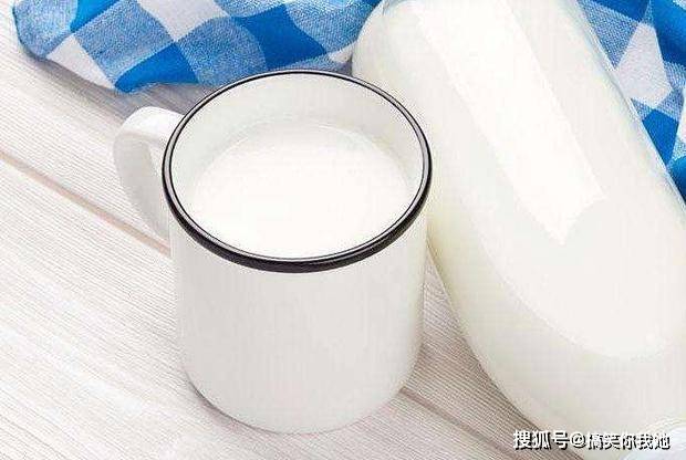 因为|过期饮料千万别扔，其中4种能派上大用处，一种功效等同地板打蜡