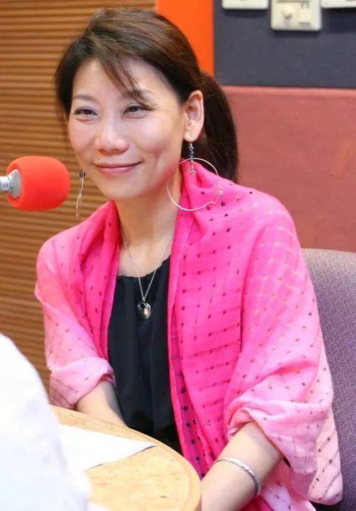 顾宝明曾饰演过张韶涵的爷爷如今71岁因心脏衰竭去世