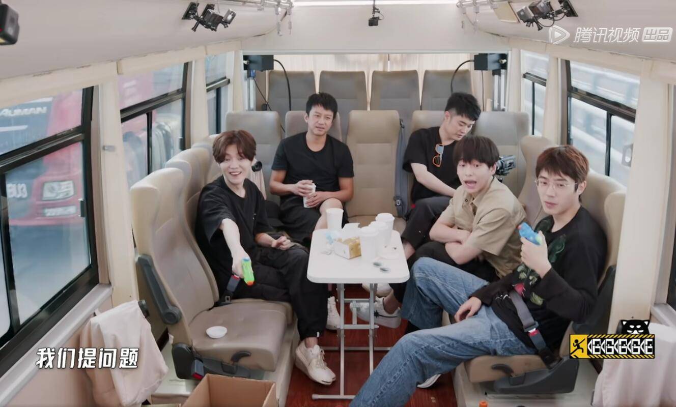 本赛季|《五哈》为啥做不到每期封神?邓超一语中的,彭昱畅找到了突破口!!