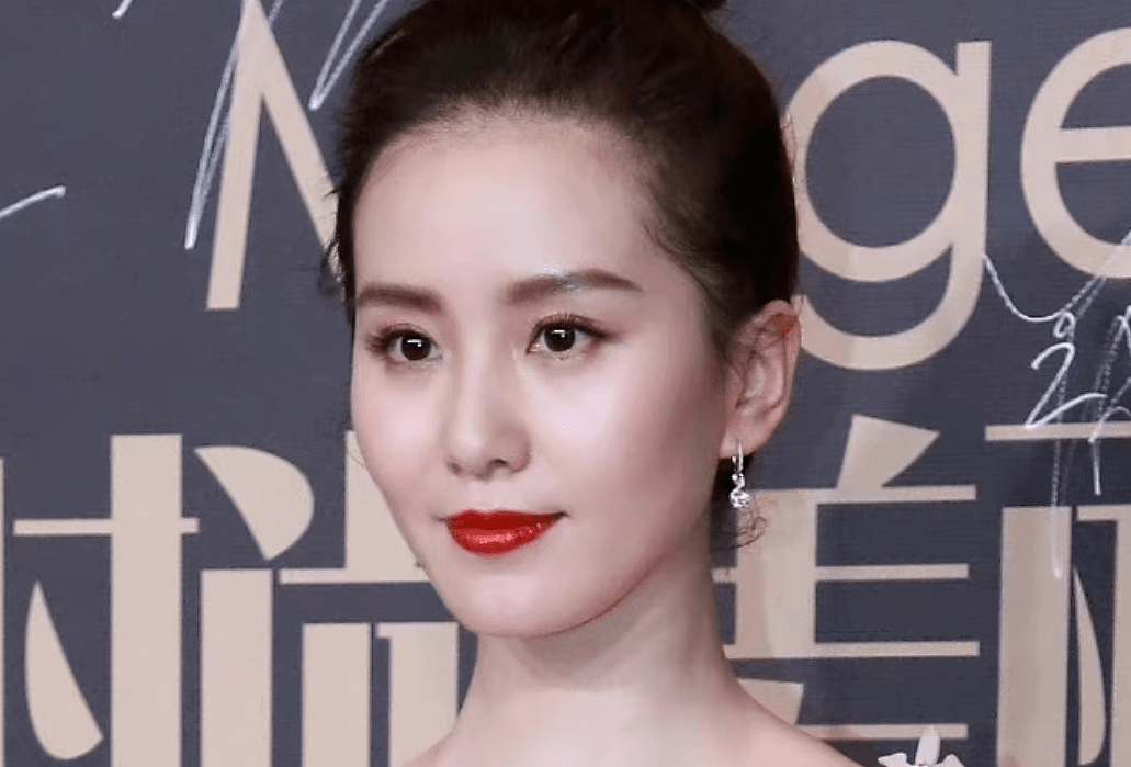 变化修图还是换妆?认不出这些熟脸女星,刘诗诗撞脸陈都灵,乔欣变样