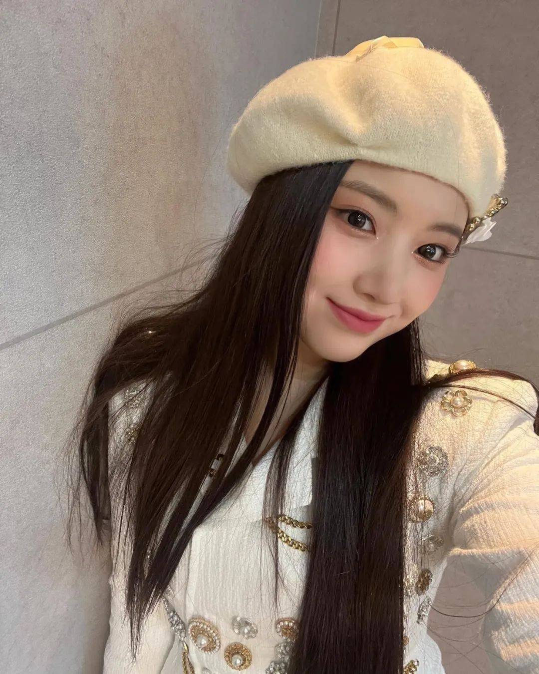 韩国又出新女团最小才15岁人均00后纯天然美女网友jyp上哪找的