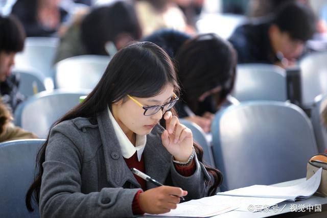 多所世界名校官宣：接受中国英语六级！留学生“缺货”了