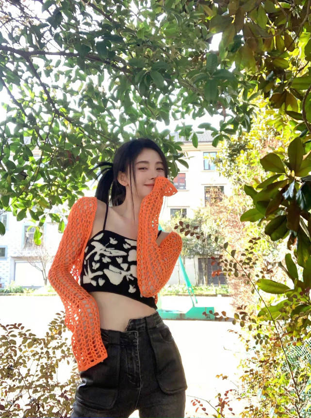 什么江苏五龙——你什么时候看到过鞠婧祎的妆容穿搭出过错！