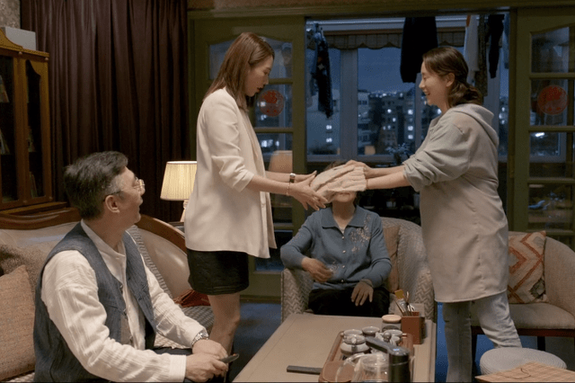 生活|童瑶甩出王炸剧，才播1集，豆瓣好评如潮，老戏骨演技惊艳四座！！