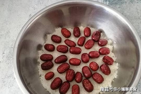 米粒|儿子经常点名要吃这个早餐，蒸锅1小时就能好，不仅解馋还顶饱