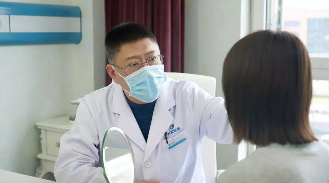 冯燚冯燚院长：不是所有的眼睛都会说话