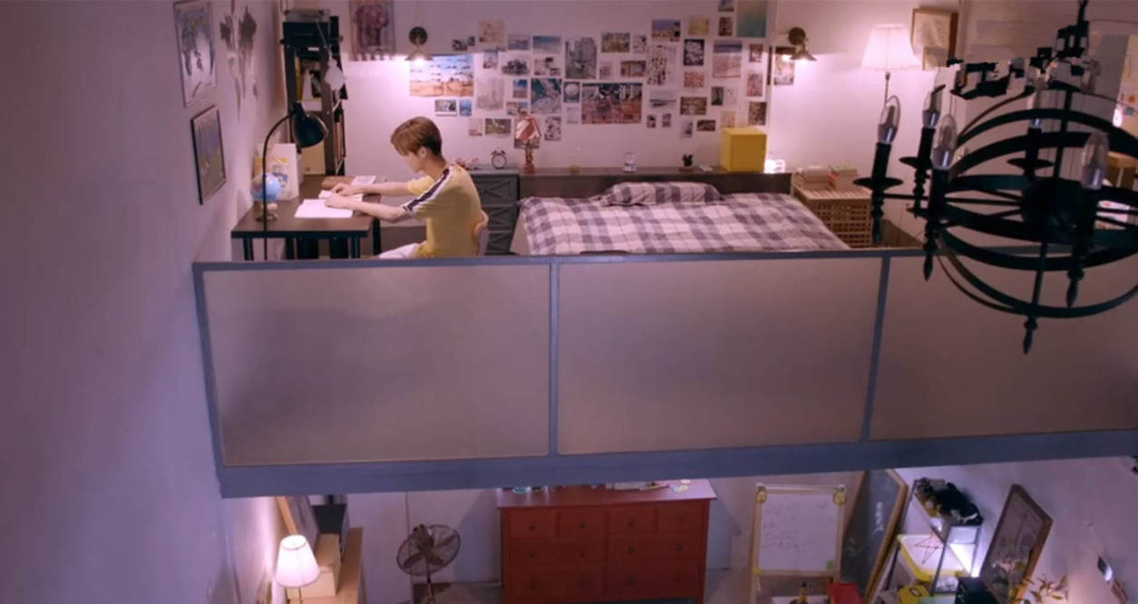 因为|影视剧里的穷人有多离谱？月薪三千租豪宅，没钱还顿顿小火锅？