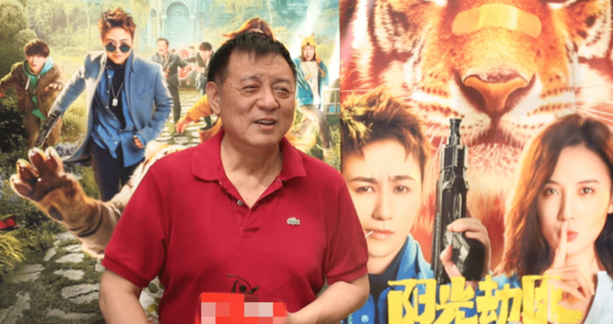 电影|对郝蕾翻白眼，回怼陈祉希，《导演请指教》里的他为什么这么勇？！