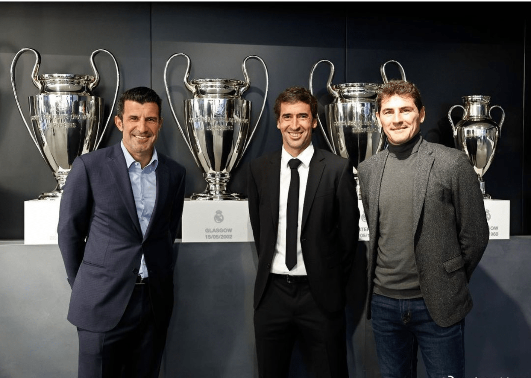 菲戈晒与劳尔卡西皇马重逢很高兴再会还有我们的好朋友欧冠奖杯