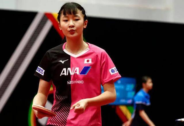 张瑞|乒坛爆出冷门！日本13岁新星3-1淘汰世界冠军，再次挑战国乒名将