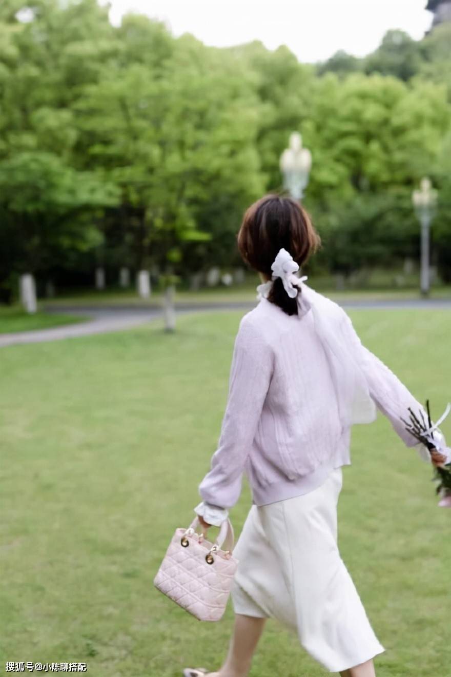 耳环 会穿衣服和不会穿衣服的女生，差距到底有多大