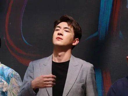 进行|这部剧要复活?网友曝杨紫重拍《青簪行》,男主某凡果然遭替换