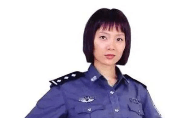 下巴整前似大妈、整完变少女？这些“回炉重造”的女明星，太成功了！
