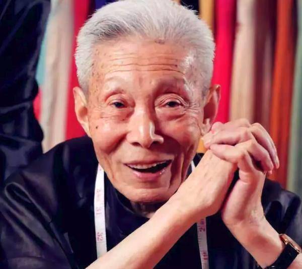 上海 做了82年旗袍，很多名人是他的忠粉，如今现状如何？