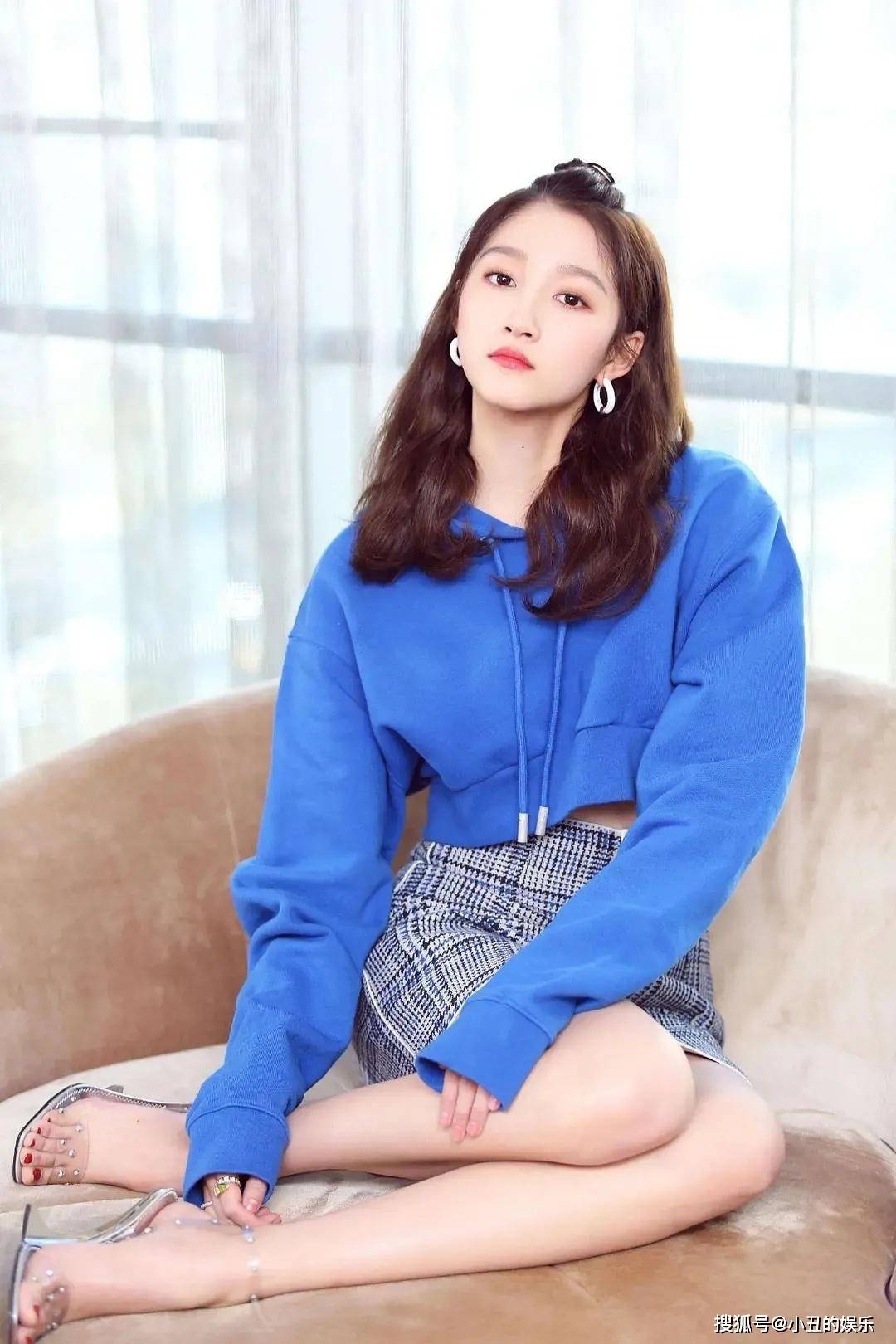 关晓彤有多美16岁旧照曝光网友鹿晗有眼光