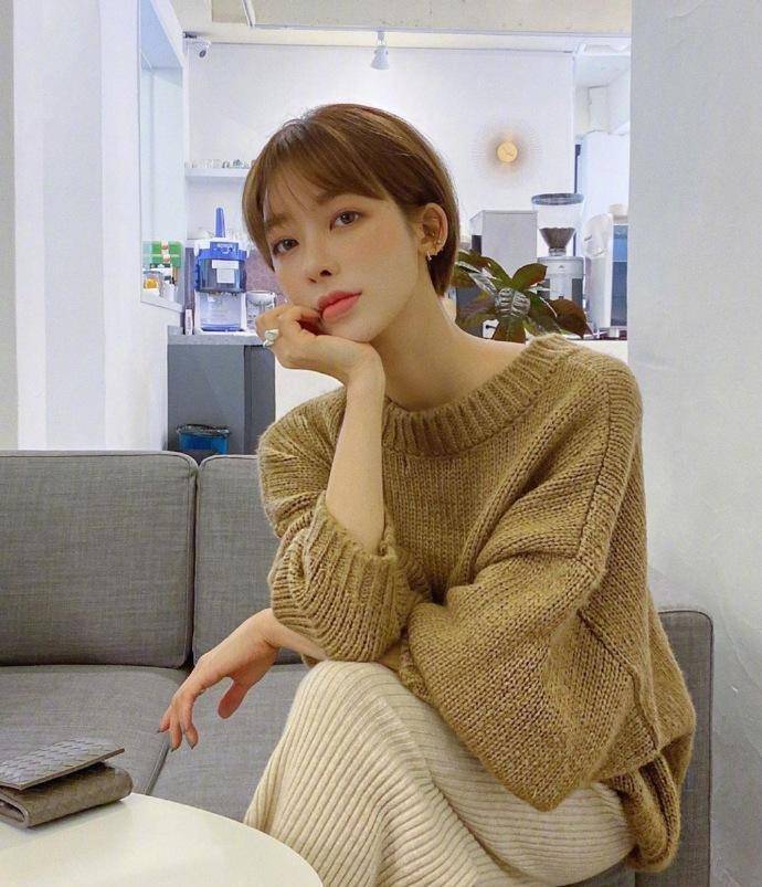 身材男人眼中的美女VS女人眼中的美女，为何差别那么大？