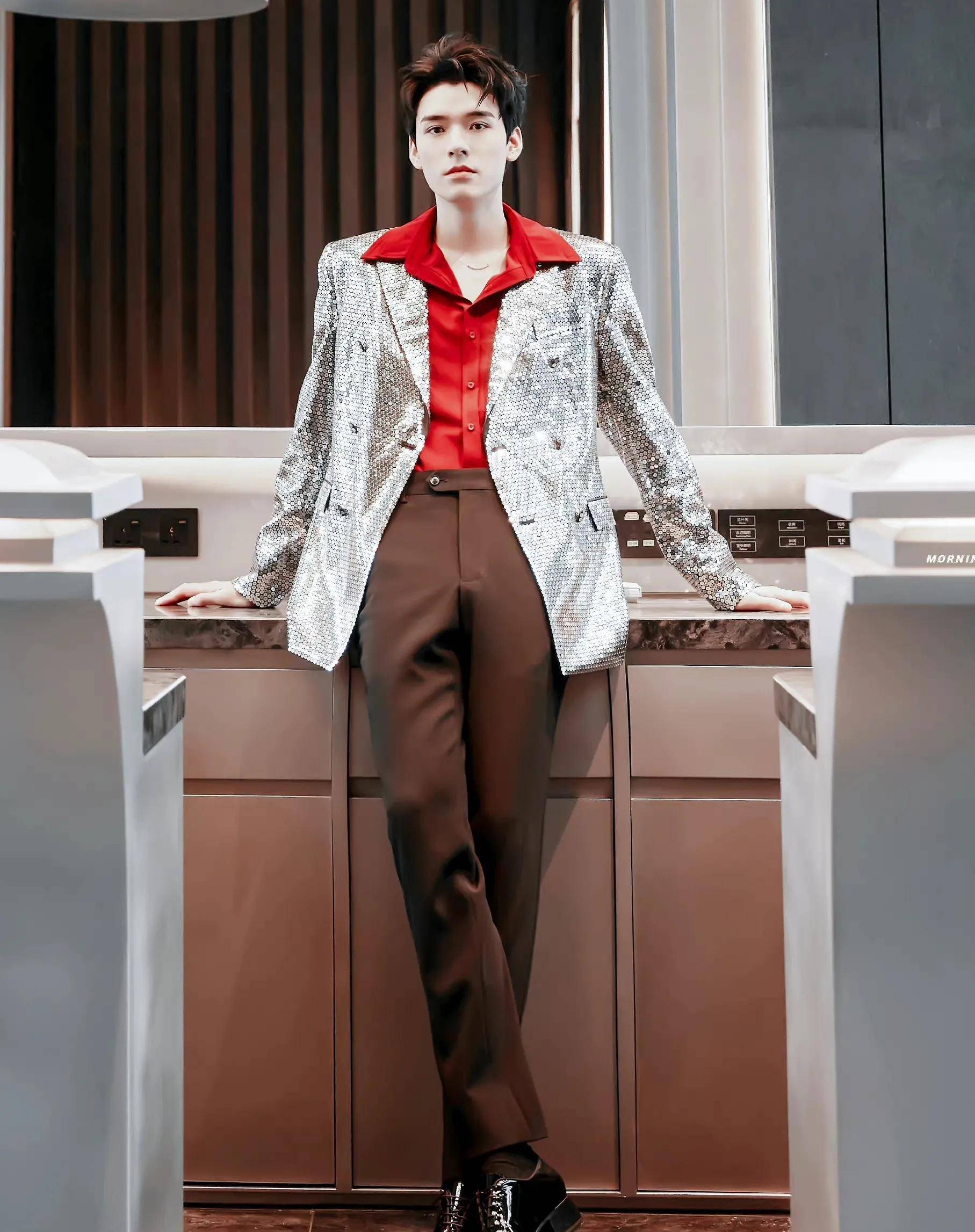 明星颜值高比例不好是硬伤这几位男明星的全身照比例太完美