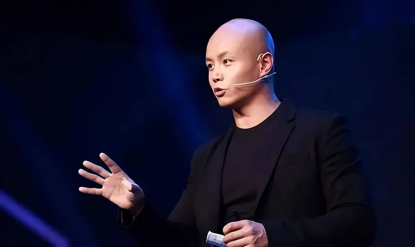 乐嘉|那个叱咤风云的人生导师,说话一针见血的乐嘉,现在还好吗?